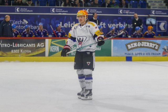 Photo hockey match Kloten - Fribourg le 24/11/2023