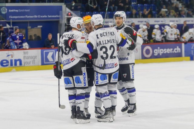 Photo hockey match Kloten - Fribourg le 24/11/2023