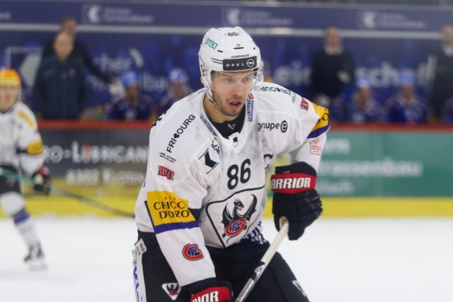 Photo hockey match Kloten - Fribourg le 24/11/2023