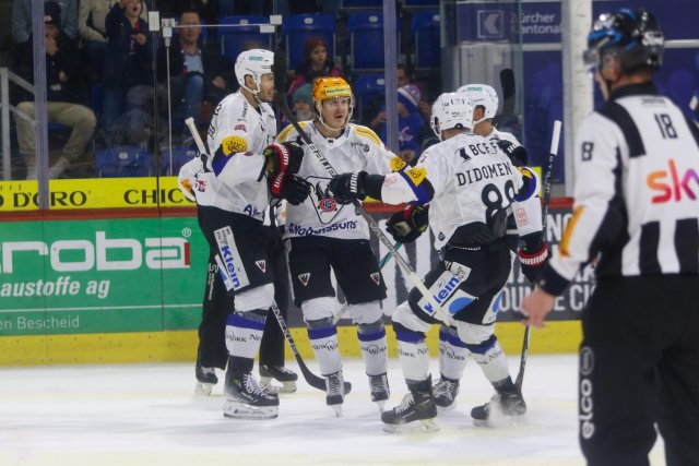 Photo hockey match Kloten - Fribourg le 24/11/2023