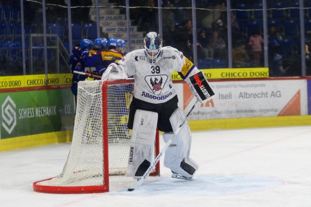 Photo hockey match Kloten - Fribourg le 24/11/2023