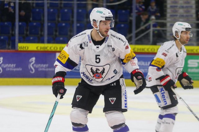 Photo hockey match Kloten - Fribourg le 24/11/2023