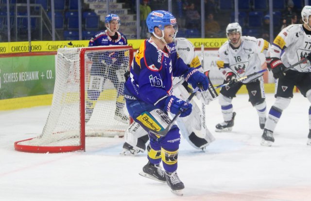 Photo hockey match Kloten - Fribourg le 24/11/2023