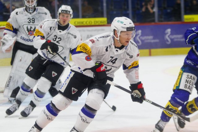Photo hockey match Kloten - Fribourg le 24/11/2023