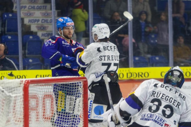 Photo hockey match Kloten - Fribourg le 24/11/2023