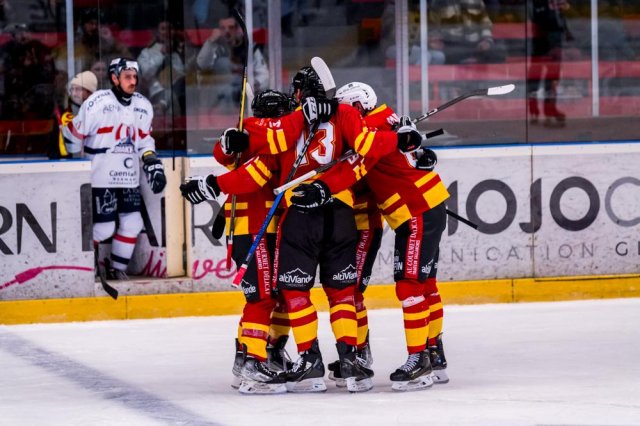 Photo hockey match Morzine-Avoriaz - Caen  le 25/11/2023