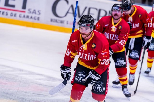 Photo hockey match Morzine-Avoriaz - Caen  le 25/11/2023