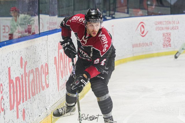 Photo hockey match Bordeaux - Cergy-Pontoise le 26/11/2023