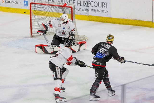Photo hockey match Amiens  - Chamonix  le 26/11/2023