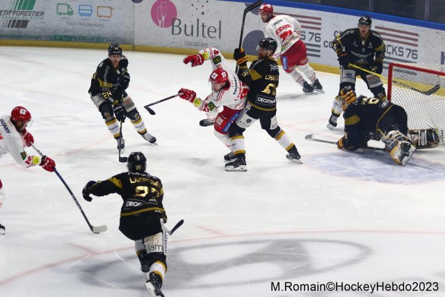 Photo hockey match Rouen - Grenoble  le 28/11/2023