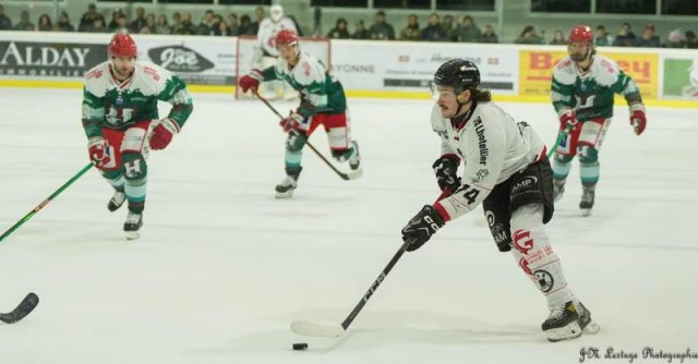 Photo hockey match Anglet - Amiens  le 01/12/2023