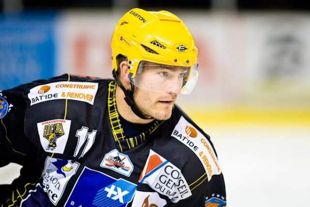 Photo hockey match Strasbourg  - Morzine-Avoriaz le 10/10/2009