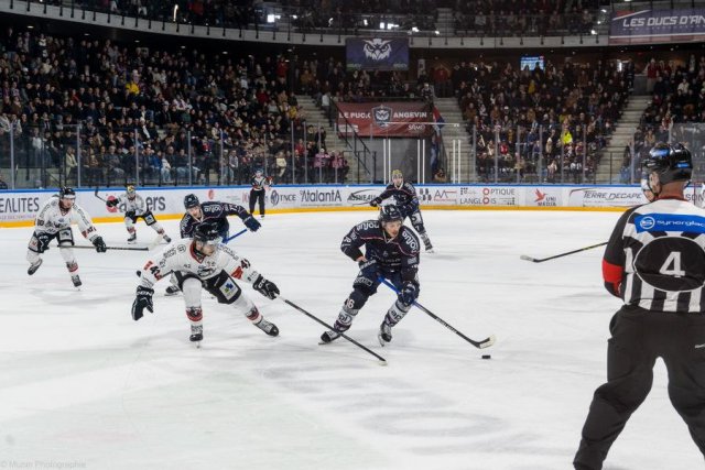 Photo hockey match Angers  - Chamonix  le 03/12/2023