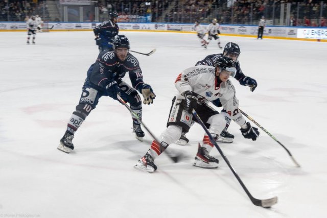 Photo hockey match Angers  - Chamonix  le 03/12/2023