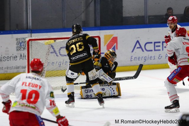 Photo hockey match Rouen - Grenoble  le 05/12/2023