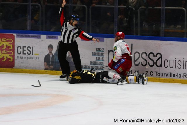 Photo hockey match Rouen - Grenoble  le 05/12/2023