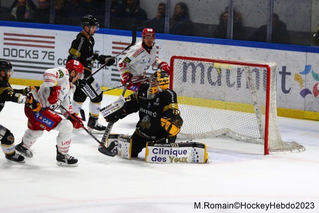 Photo hockey match Rouen - Grenoble  le 05/12/2023