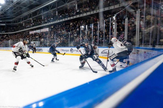 Photo hockey match Angers  - Chamonix  le 05/12/2023