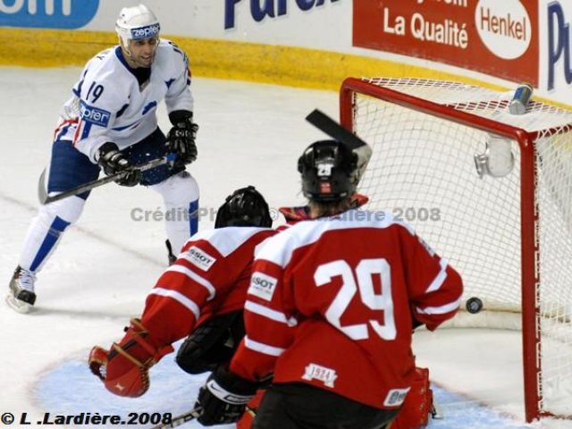 Photo hockey album Mondiaux : 2ème journée - Suisse / France - L. Lardière