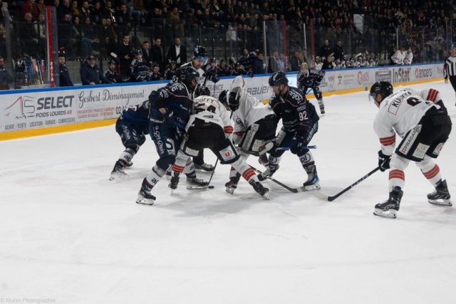 Photo hockey match Angers  - Chamonix  le 05/12/2023