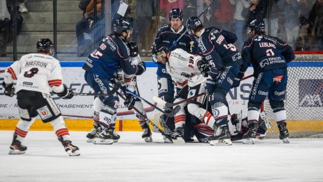 Photo hockey match Angers  - Chamonix  le 05/12/2023