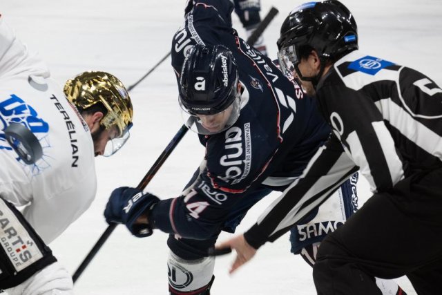 Photo hockey match Angers  - Chamonix  le 05/12/2023