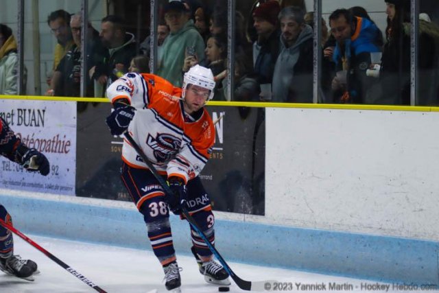 Photo hockey match Clermont-Ferrand - Montpellier  le 09/12/2023