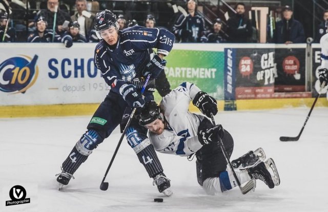 Photo hockey match Tours  - Nantes le 06/12/2023