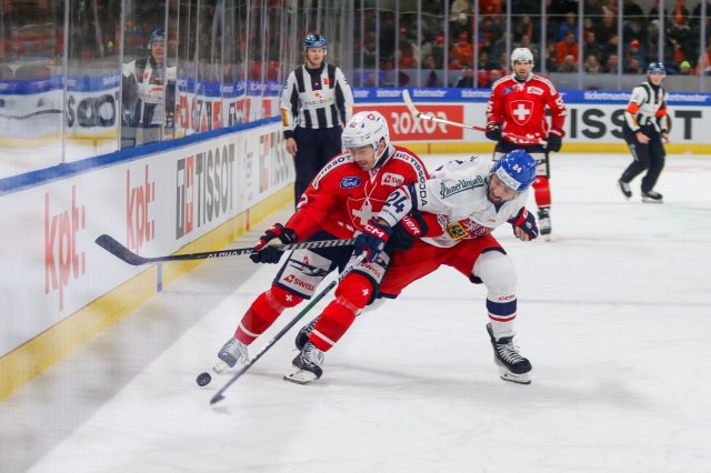 Photo hockey match Switzerland - Czech Republic le 16/12/2023