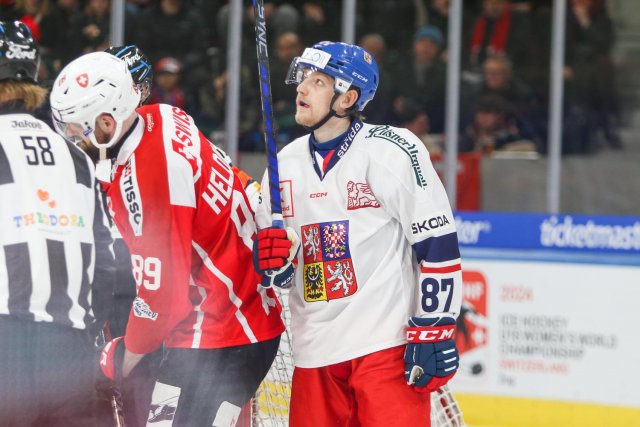 Photo hockey match Switzerland - Czech Republic le 16/12/2023