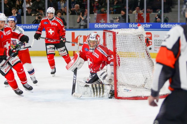 Photo hockey match Switzerland - Czech Republic le 16/12/2023