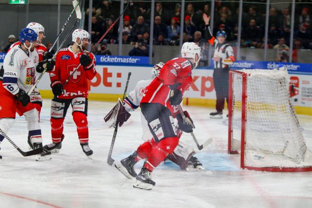 Photo hockey match Switzerland - Czech Republic le 16/12/2023
