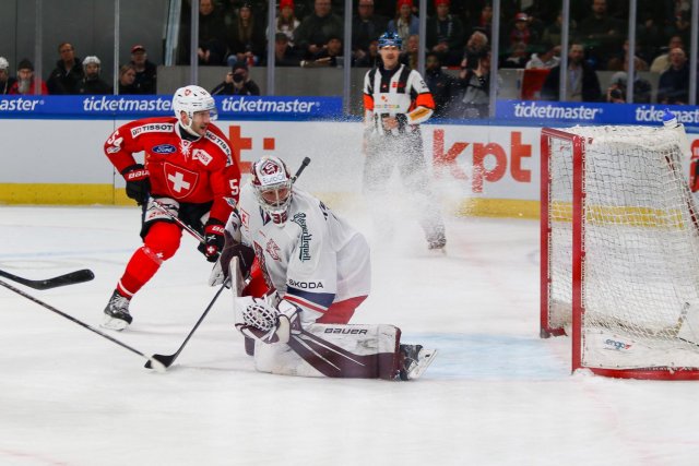 Photo hockey match Switzerland - Czech Republic le 16/12/2023