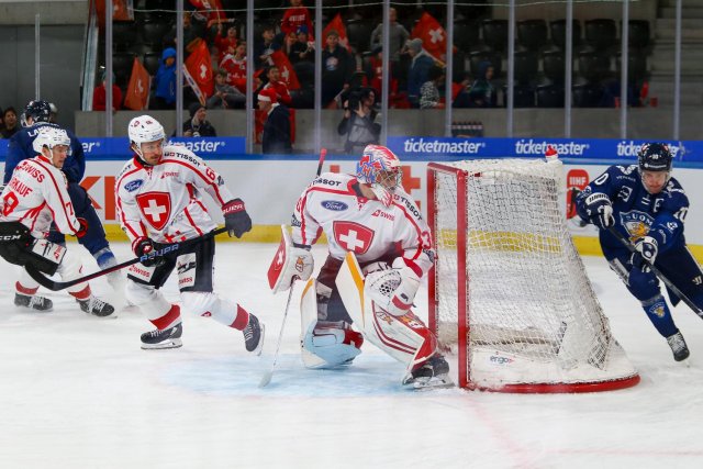 Photo hockey match Switzerland - Finland le 17/12/2023