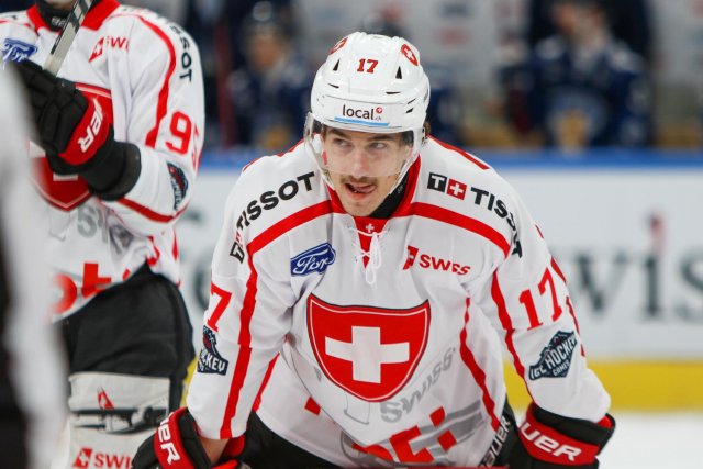 Photo hockey match Switzerland - Finland le 17/12/2023