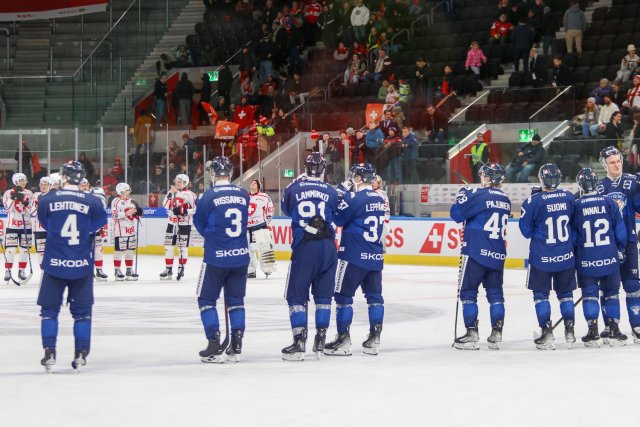 Photo hockey match Switzerland - Finland le 17/12/2023