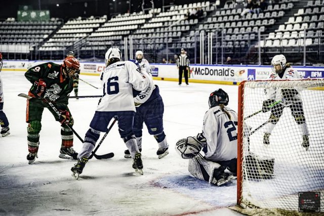 Photo hockey match Cergy-Pontoise / Féminin - Dunkerque mineur / Fem. le 16/12/2023