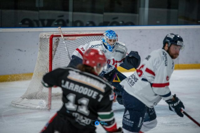 Photo hockey match Mont-Blanc - Caen  le 23/12/2023