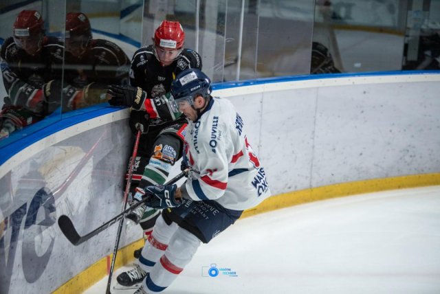 Photo hockey match Mont-Blanc - Caen  le 23/12/2023