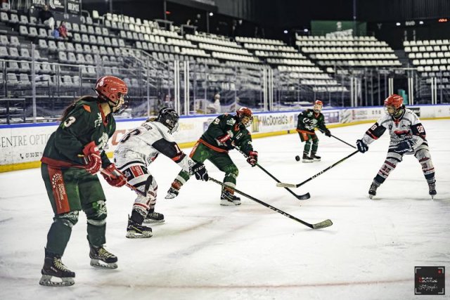 Photo hockey match Cergy-Pontoise / Féminin - Neuilly/Marne Féminin le 06/01/2024