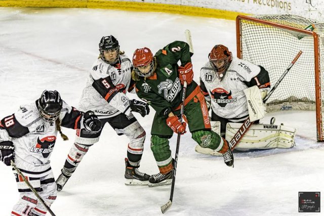 Photo hockey match Cergy-Pontoise / Féminin - Neuilly/Marne Féminin le 06/01/2024