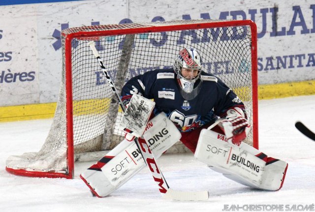 Photo hockey match Grenoble  - Cergy-Pontoise le 09/01/2024