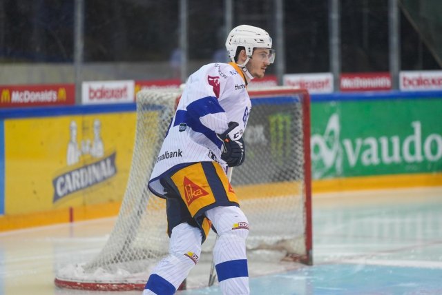 Photo hockey match Genève - Zug le 12/01/2024