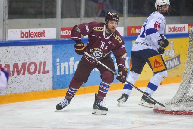 Photo hockey match Genève - Zug le 12/01/2024