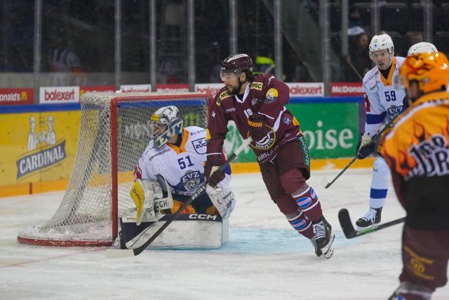 Photo hockey match Genève - Zug le 12/01/2024