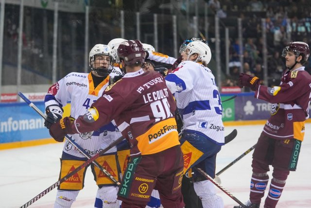 Photo hockey match Genève - Zug le 12/01/2024