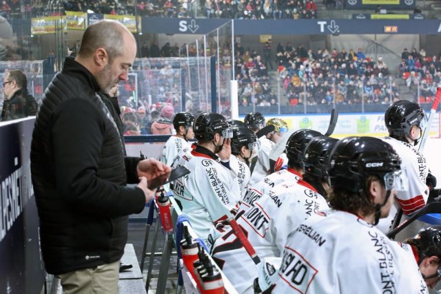 Photo hockey match Grenoble  - Chamonix  le 12/01/2024