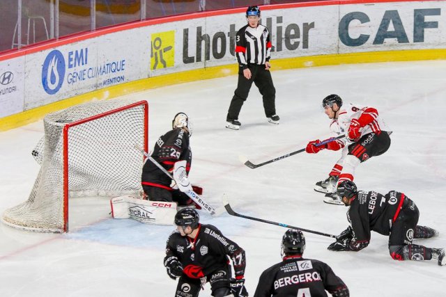 Photo hockey match Amiens  - Nice le 12/01/2024