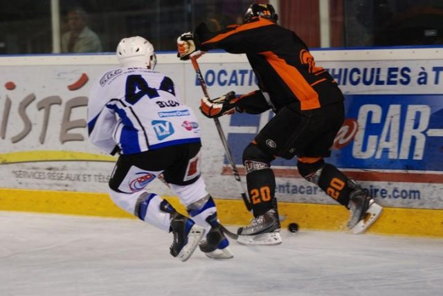 Photo hockey match Tours  - Nantes le 10/10/2009