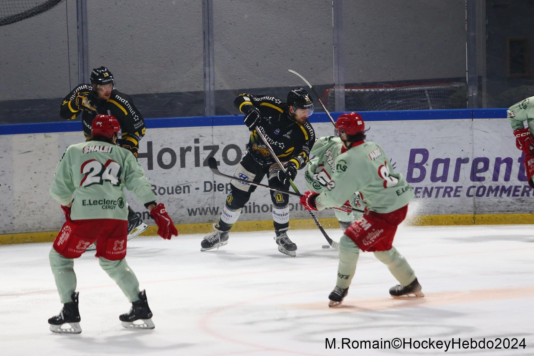 Rouen 2 - 4 Cergy-Pontoise
